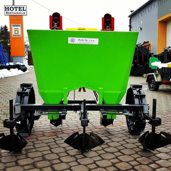 Sadzarka dwurzędowa RODA cena bez dozownika