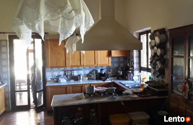 We Włoszech, w pobliżu Rzymu i jeziora Bracciano znajduje si