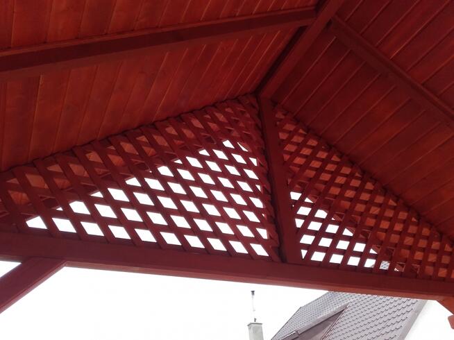 Wiata garażowa, altana z drewna. Wiaty, altany, budynki