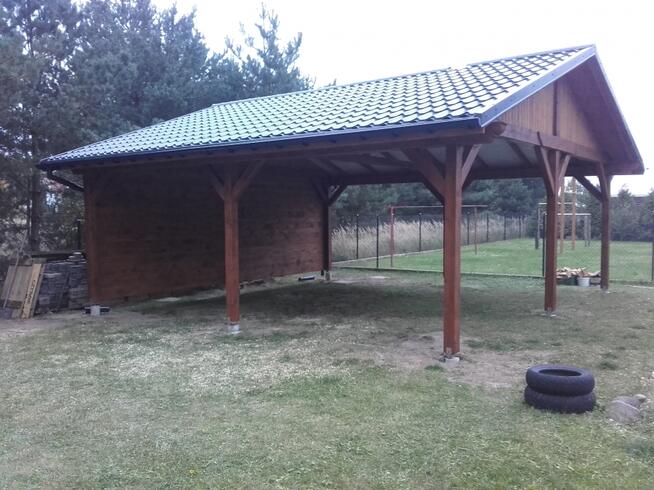 Wiata garażowa, altana z drewna. Wiaty, altany, budynki