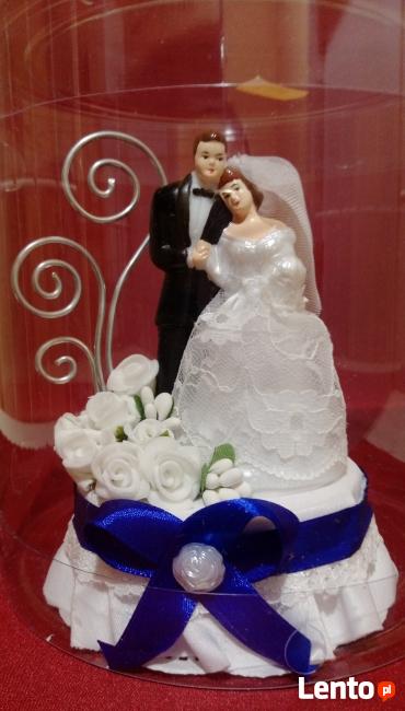 Ślub, wesele, kotyliony, zapinki, ozdoby na tort, kieliszki