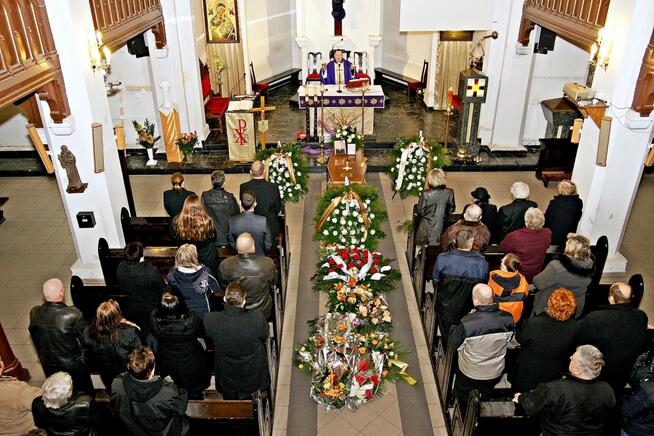 Fotograf Ceremonii Pogrzebowych