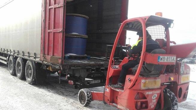 Transport usługi transportowe tir naczepa z wózkiem widłowym
