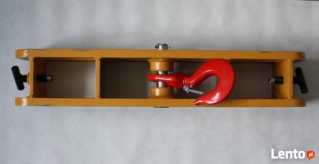 Uchwyt z hakiem na widły podwójny udźwig 2000kg