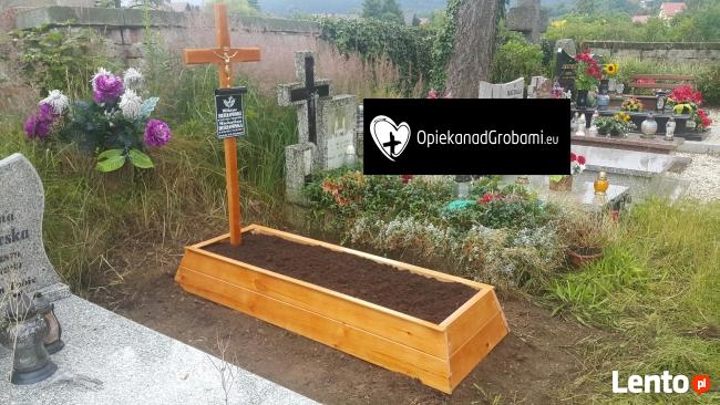 Rama drewniana na cmentarz, tabliczka na krzyż itp.