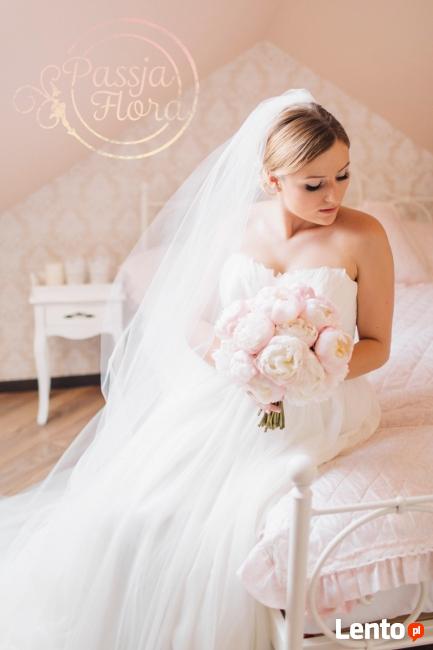 Bukiety ślubne z białych kwiatów