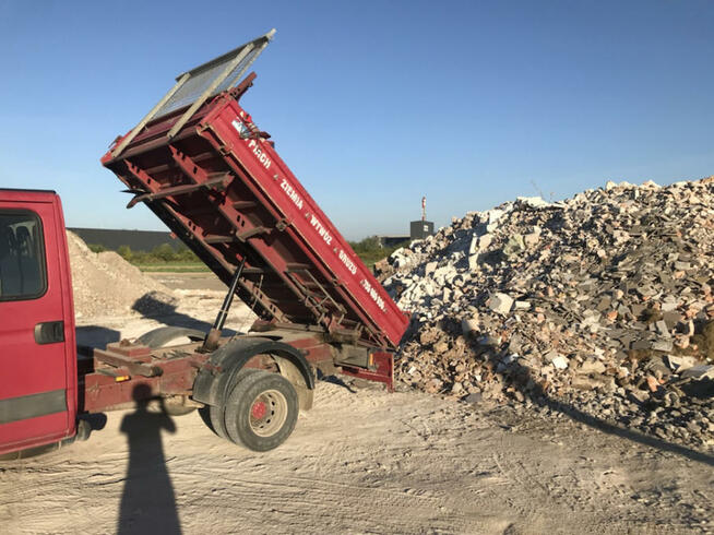 Usługi Wywrotka Mała Wywrotka do 5 Ton Ziemia Piach Kruszywo