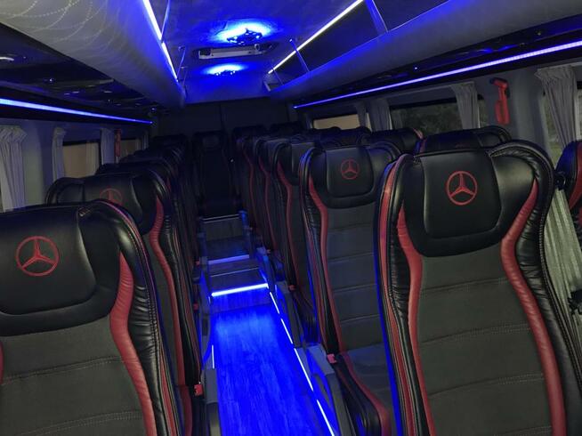 Bus dla 23 pasażerów Polska ale tez zagranica!! Wersja VIP