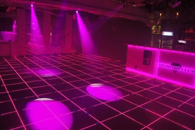 18-stka w DIAMOND CLUB