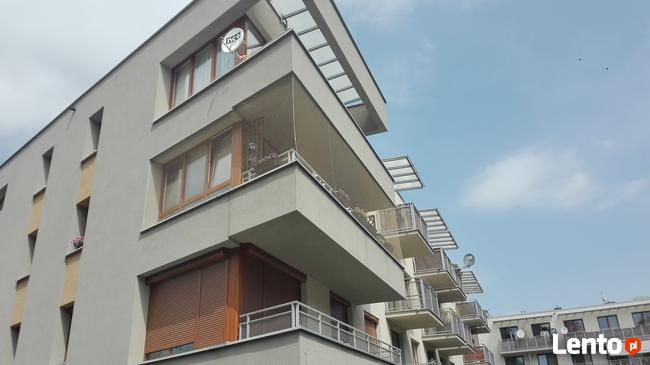 Siatka przeciw gołębiom na balkon. Siatka na balkon.