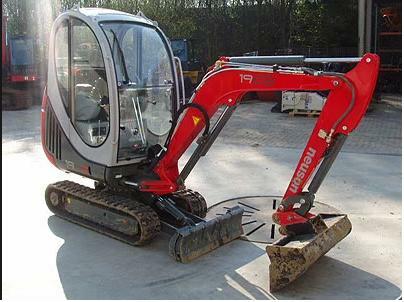 Usługi minikoparką, koparko-ładowarką, prace ziemne