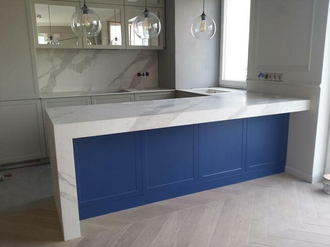 Blaty kuchenne. Blaty łazienkowe. Parapety. Schody. Posadzki