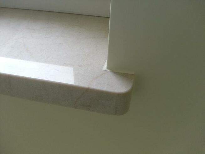 Blaty kuchenne. Blaty łazienkowe. Parapety. Schody. Posadzki