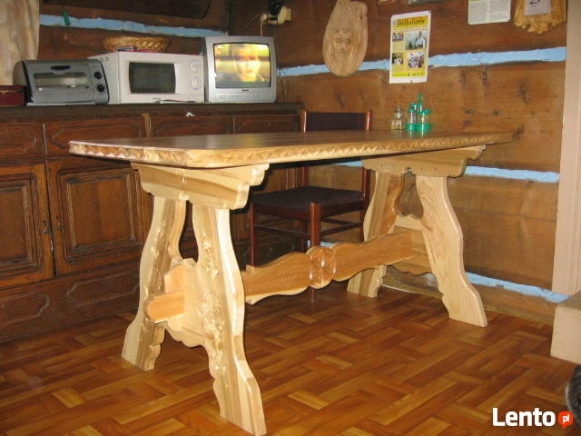 stoły drewniane