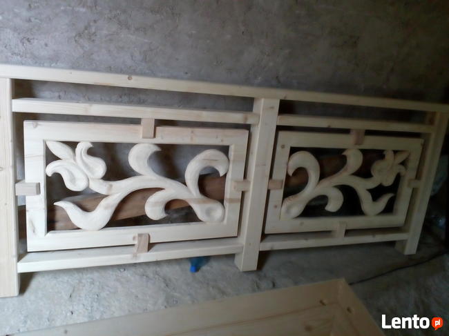 balustrady drewniane na schody lub na zewnątrz
