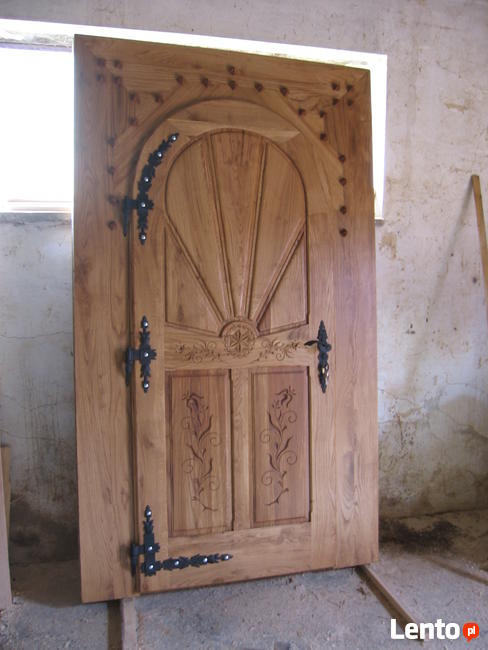 drzwi drewniane
