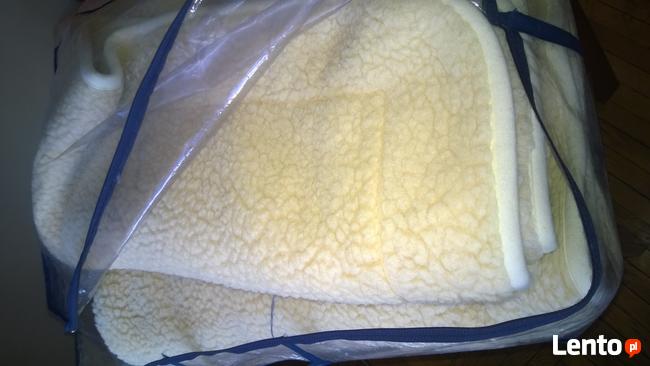 KOC z wielbłądziej wełny