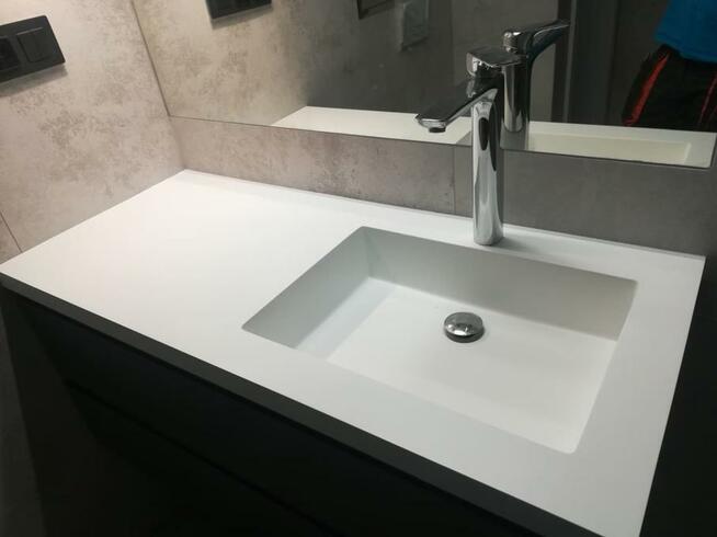Umywalki kompozytowe na zamówienie SOLID SURFACE