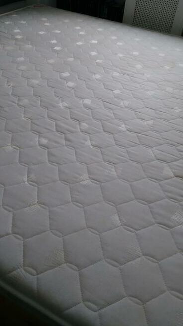 am cleaning - pranie dywanów, wykładzin, tapicerki meblowej