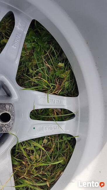 Opony zimowe 225/60R16 Mazda6