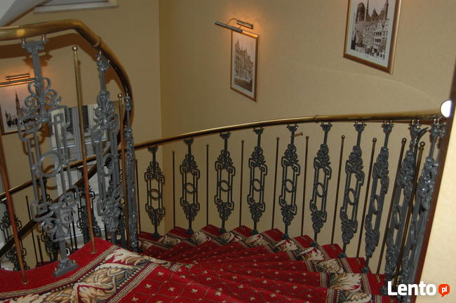 Odlewnia Brązu BA1032, Rg7, CuSn12 tuleje odśrodkowe odlewy