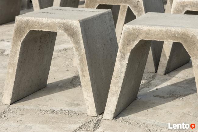 korytko betonowe kablowe z pokrywą.