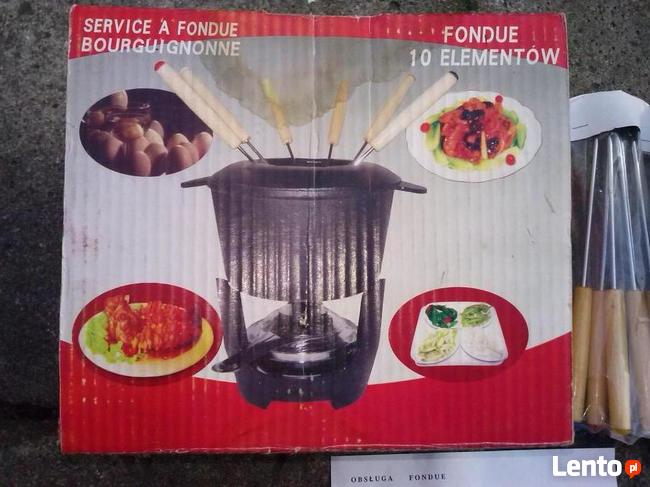 Fondue - zestaw przyborów do przygotowania dania, 59 zł.