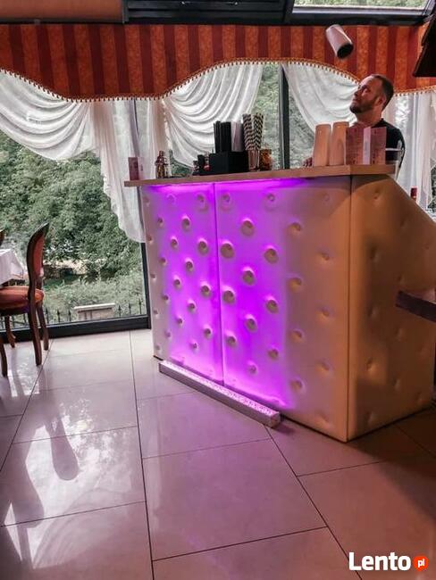 barman na wesele- pokazy barmańskie- bary kawowe--