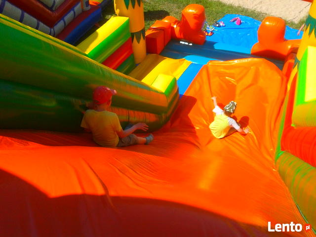 Dmuchana zjeżdżalnia Jungle, dzień dziecka