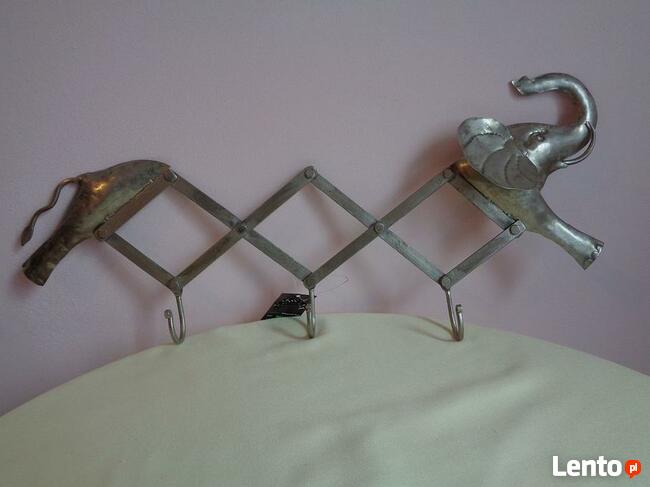 Wieszak metalowy, rękodzieło --Indie