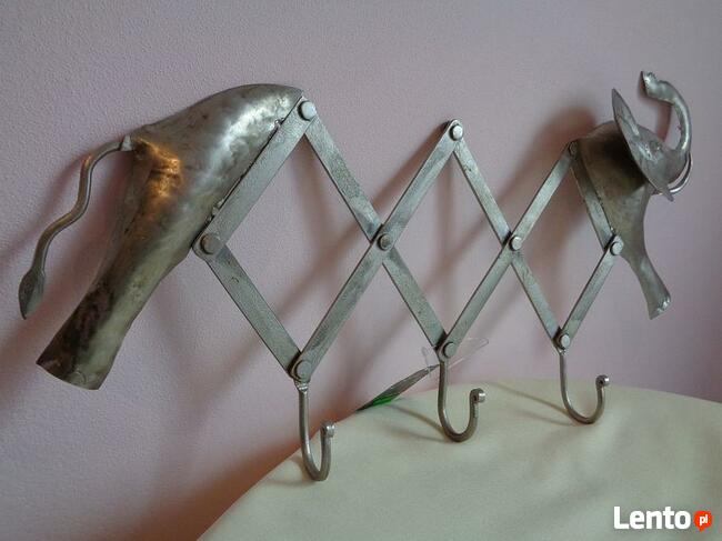 Wieszak metalowy, rękodzieło --Indie