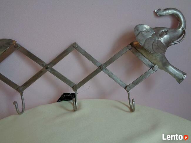 Wieszak metalowy, rękodzieło --Indie