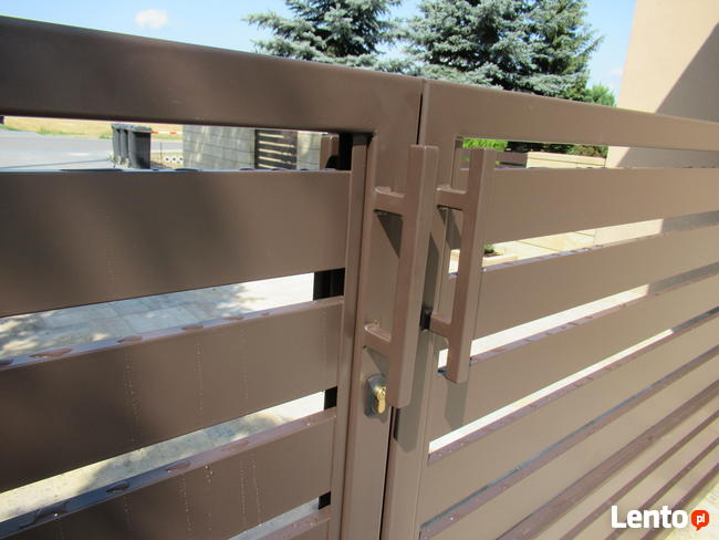 furtka z profila 100x20 z pochwytem ral 9005 WYPRZEDAŻ