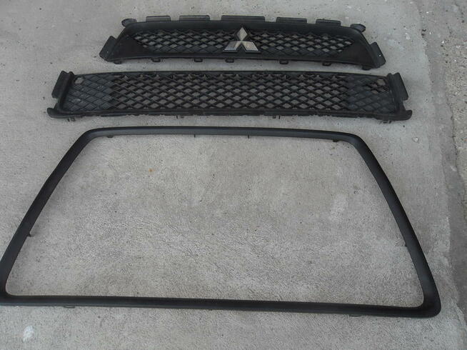 gril/antrapa/do Mitsubisz ASX