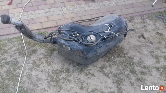 sprzedam zbiornik paliwa volvo