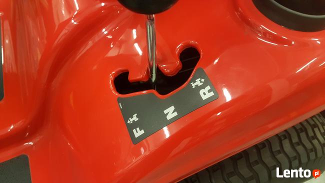 Traktor ogrodowy SMART RC 125 z pługiem śnieżnym Briggs