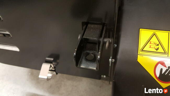 Traktor ogrodowy SMART RC 125 z pługiem śnieżnym Briggs