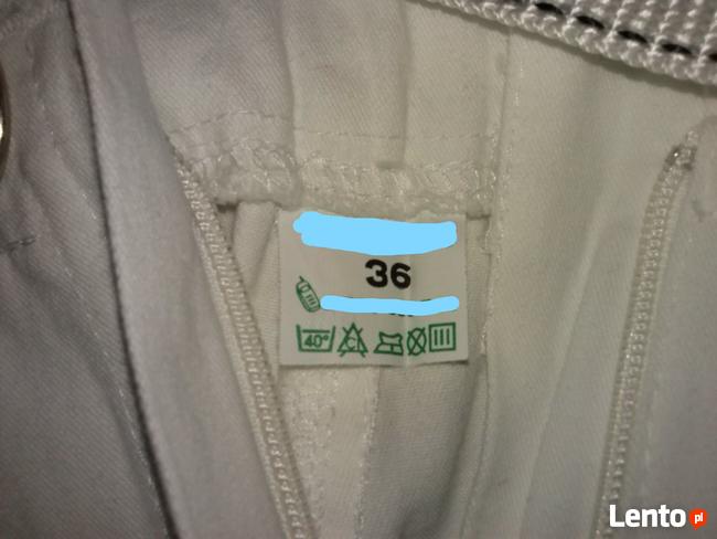 Spodnie damskie jasne, 22 szt. różne rozm, po 10 zł/szt.