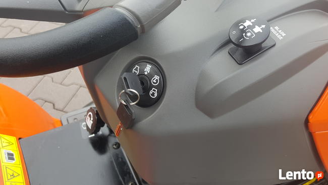 Duża Husqvarna CTH V2 traktor kosiarka odśnieżarka idealna