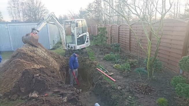 Usługi minikoparka Pasłęk Tel 514863650 prace ziemne wynajem