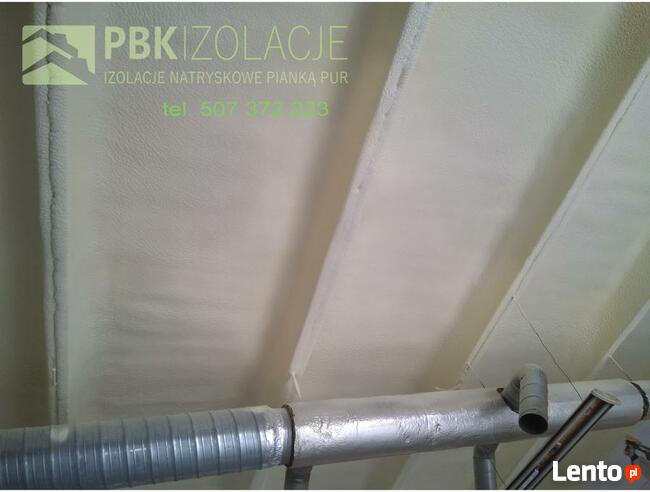 Ocieplenie poddasza, izolacja budynków, obiektów pianą PUR