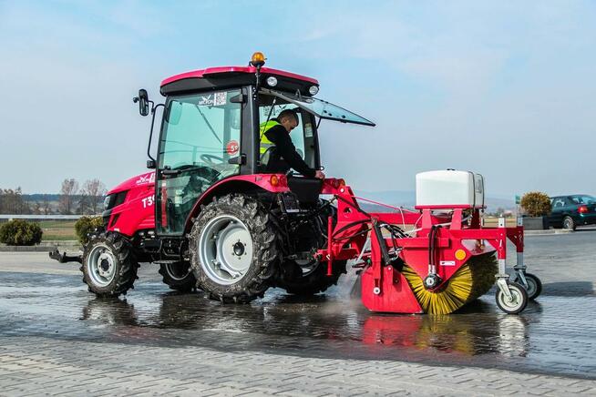 Odśnieżanie, Wynajem ciągników, odśnieżarka, pługopiaskarka