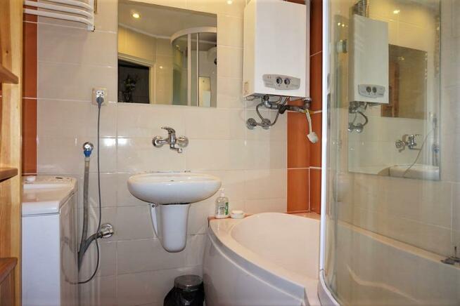 Atrakcyjne i duże mieszkanie przy ul. Wodociągowej.