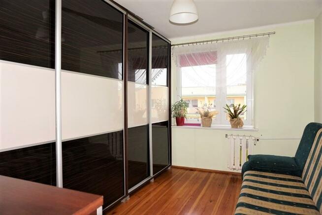 Atrakcyjne i duże mieszkanie przy ul. Wodociągowej.