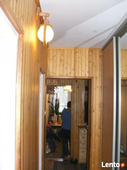 Do wynajęcia jeden pokój (18,3 m2) w mieszkaniu 55 m2 Bródno