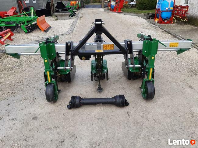 Glebogryzarka międzyrzędowa do truskawek 3-rzędowa TRANSPORT