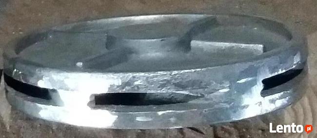 odlewy z żeliwa sferoidalnego, chromowego, nihard , niresist