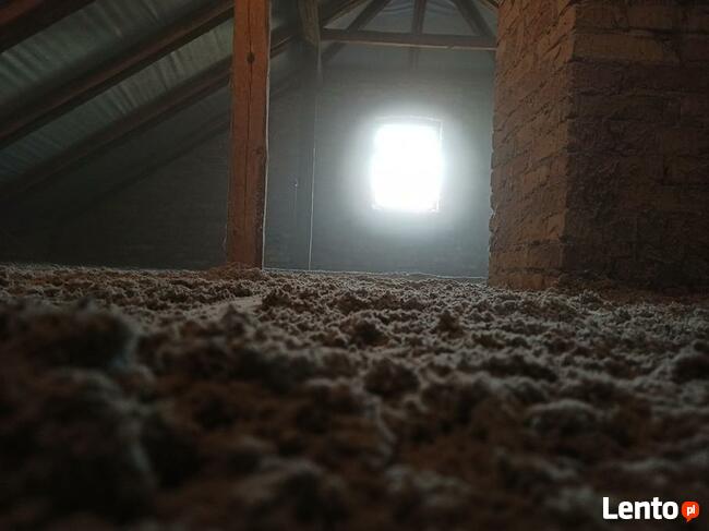 Ocieplenie poddasza celulozą oraz pianą PUR. Ełk - Suwałki