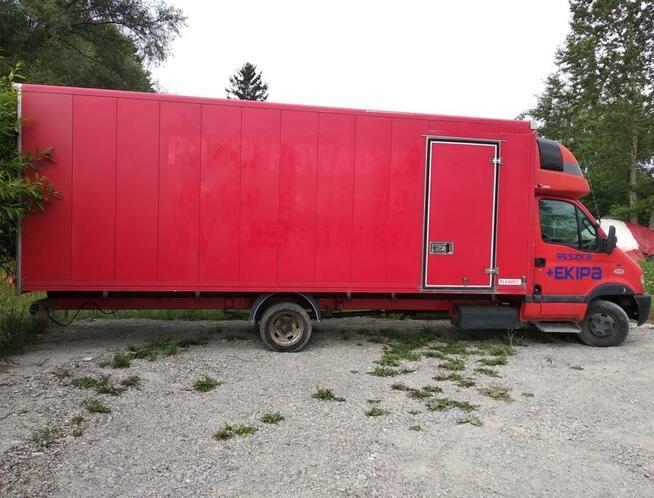 TANIA UTYLIZACJA RZESZÓW RESZKA WYWÓZ MEBLI ŚMIECI TRANSPORT