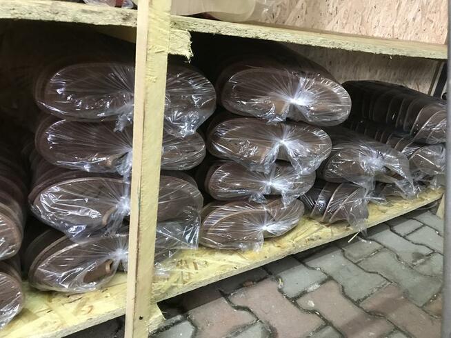 Poszukuje odbiorców hurtowych pantofli góralskich od produce